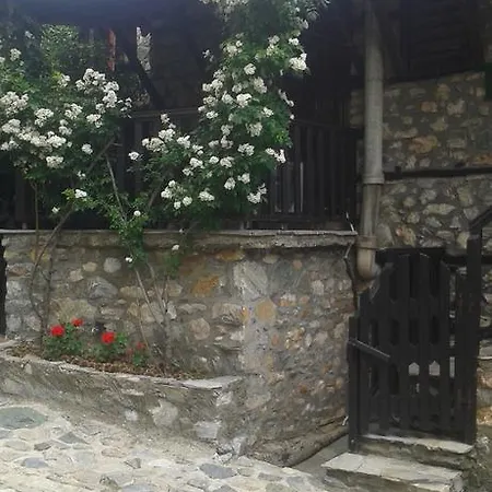 Traditional Archontoula Pensiune Palaios Panteleimonas