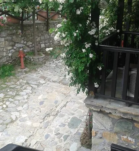 阿克翁图拉传统旅馆 招待所